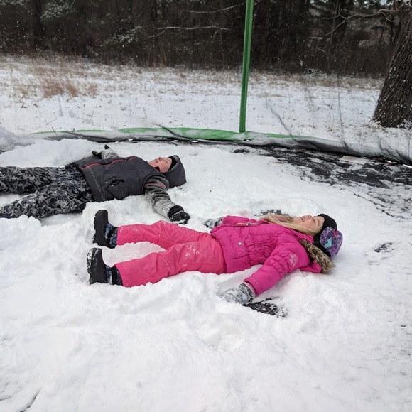 Meet your Posher, Jennifer - Picture 1 of 1